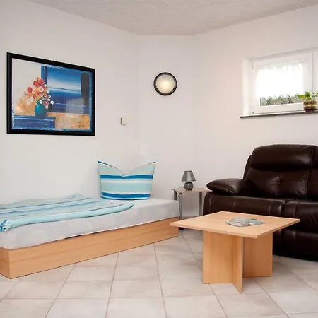 Zeise Apartment
